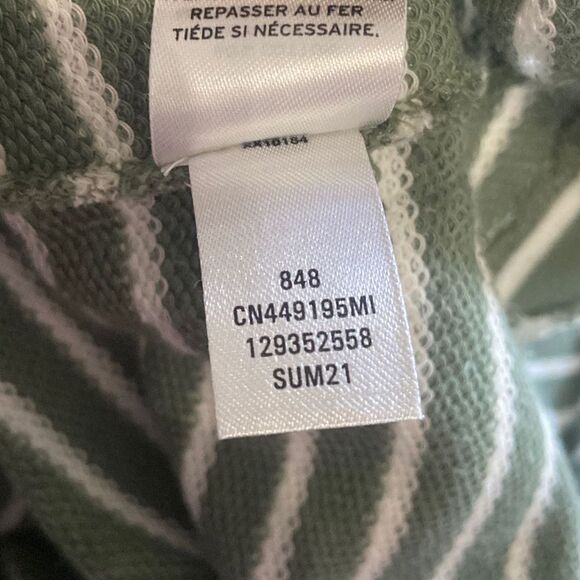 CASLON Women’s Top Hoodie Pullover lightweight oversized Raw Hem Green Small NWT - Picture 3 of 3